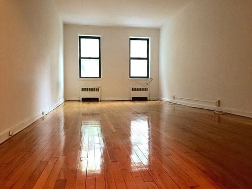 Primary Photo - 590 3rd Ave