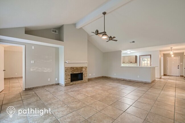 Building Photo - 6338 Northland Dr