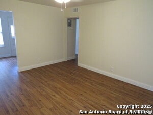 Building Photo - 419 Anton Dr