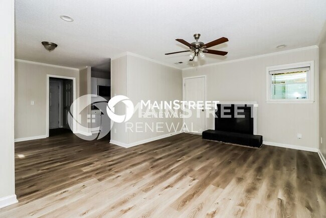 Foto del edificio - 3 Bedroom Pet-Friendly Home in Charlotte, NC with Main Street Renewal