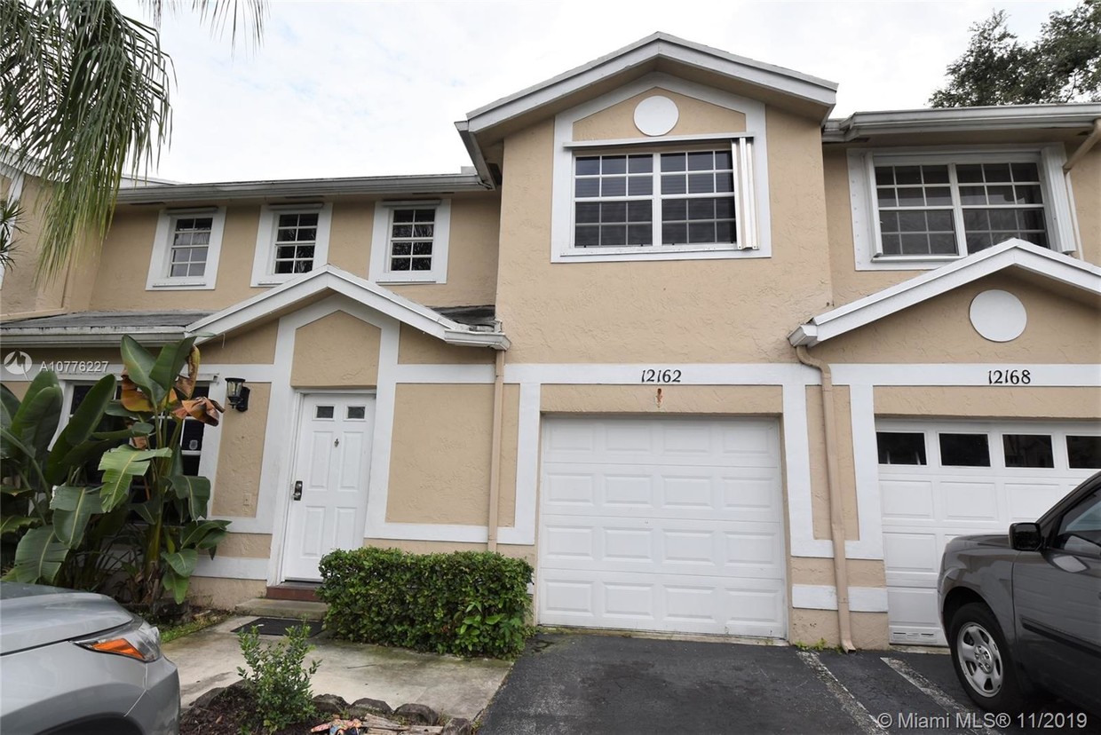 12162 SW 51st Pl 12162 Cooper City Fl 33330 - 12162 SW 51st Pl  12162 Cooper City Fl 33330