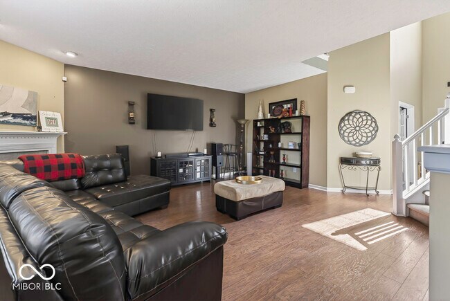 Foto del edificio - 1416 Gleneagle Dr