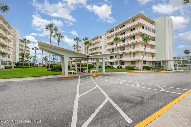 Building Photo - 2020 N Atlantic Ave