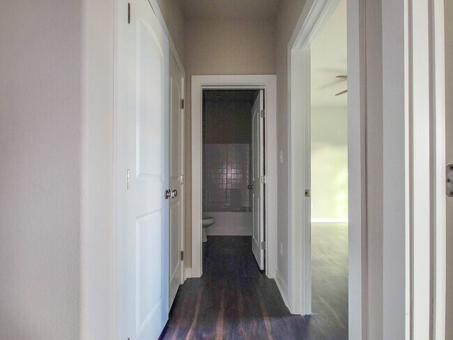 Foto del edificio - Beautiful 3 BR, 2 BA in Corsicana