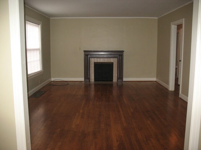 Building Photo - 4111 Aberdeen Rd