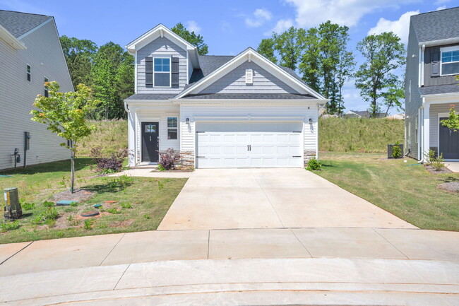 Photo - Elegant 4 Bedroom 2.5 Bathroom Home Near Downtown Greenville $2,500/mo rent
