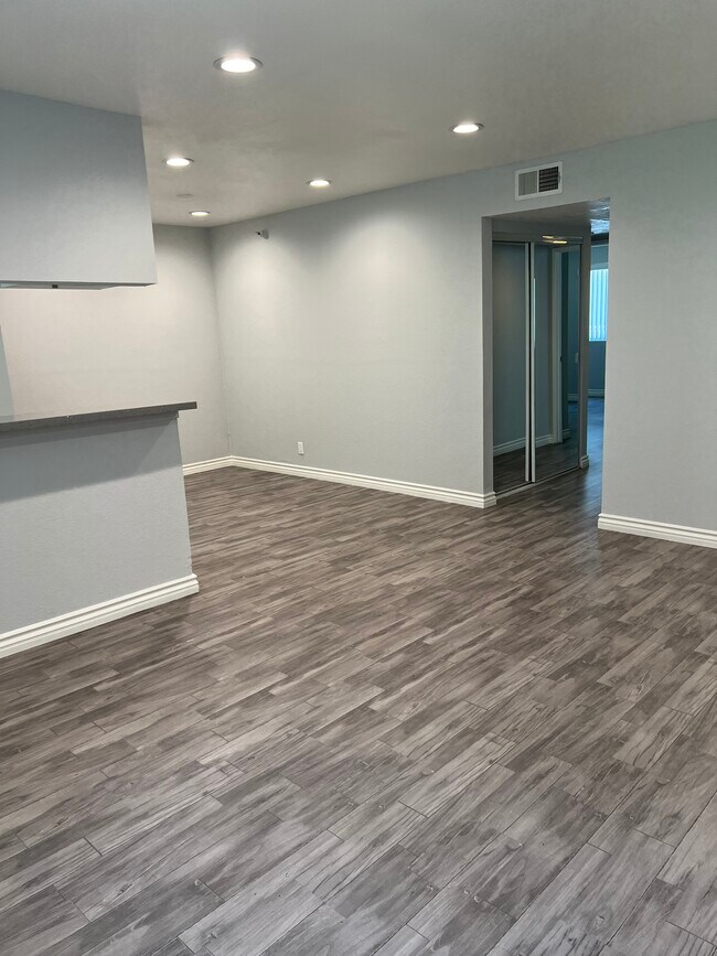 Foto del edificio - 319 Concord St