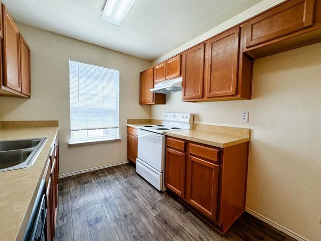 Foto del edificio - 10716 Wild Oak Dr