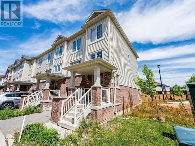 Building Photo - 755-755 Linden Dr