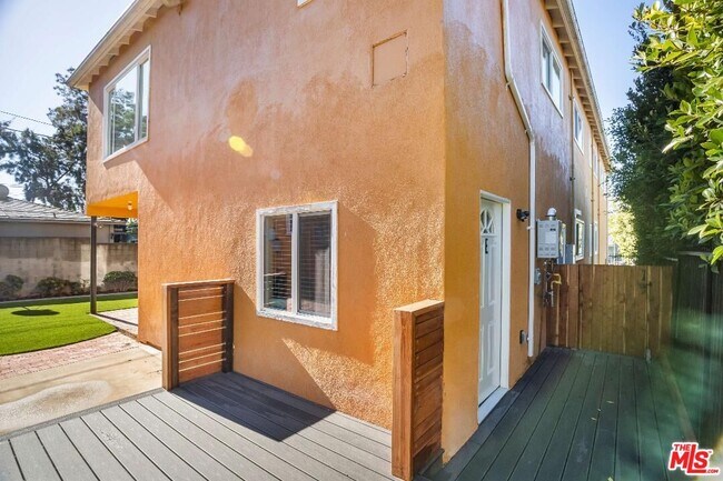 Foto del edificio - 1844 18th St