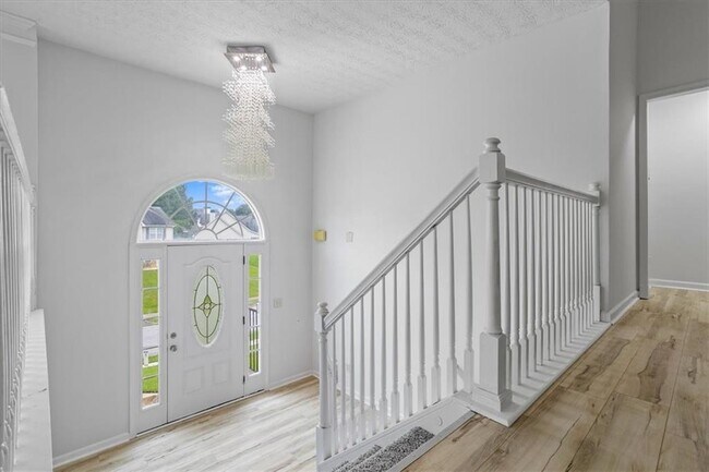 Foto del edificio - 75 Havenwood Ln