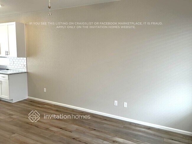 Foto del edificio - 9377 Twin Sisters Dr