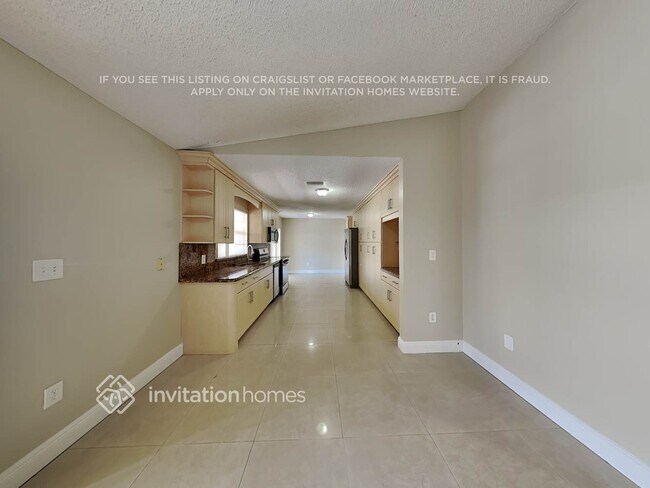 Foto del edificio - 1086 NW 128th Ave
