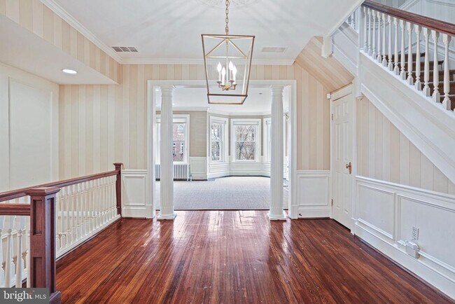 Foto del edificio - 1850 Kalorama Rd NW