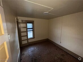 Building Photo - 10538 Helena Ave