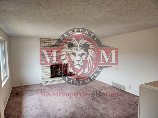 Building Photo - Great 4 Bd 2 Ba Home in Taylorsville