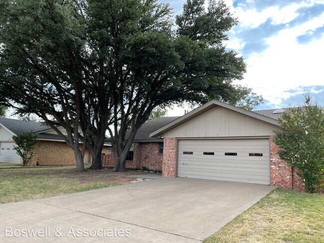Foto del edificio - 4 br, 2 bath House - 2703 Mark Lane
