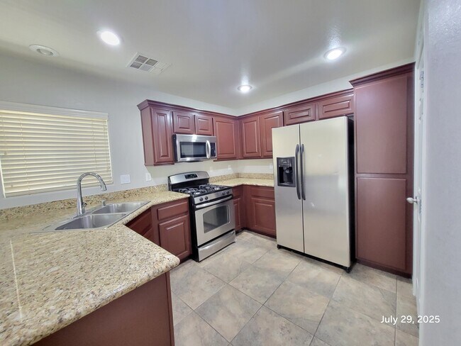 Foto del edificio - 8187 Moonlight Meadows St