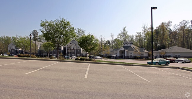 Building Photo - Overlooke at Simms Creek Apartments