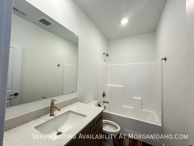 Foto del edificio - 8205 W Grey Alder Dr