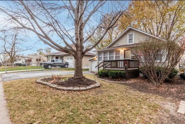 Front Yard - 2338 N 69th St House