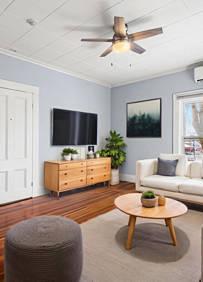 Photo - 1281 Middlesex St Apartment