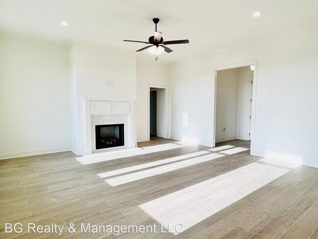 Building Photo - 4 br, 3 bath House - 222 Finnegan Way