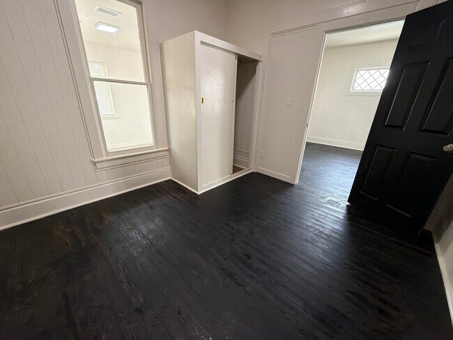 Foto del edificio - 220 2nd St