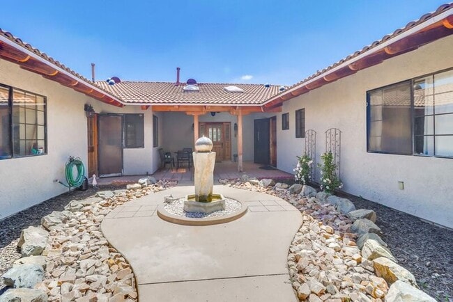 Building Photo - 3289 Altoro Ln