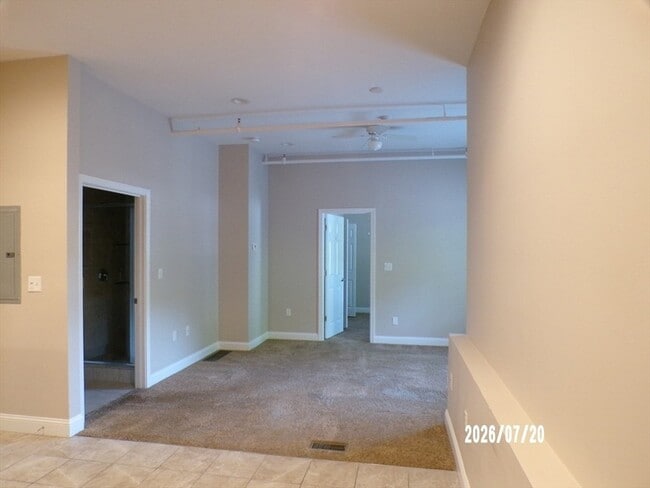 Photo - 1072 Washington Street Unit 3 Apartment
