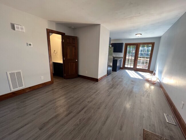 Foto del edificio - 4905 Coral Ridge Ct