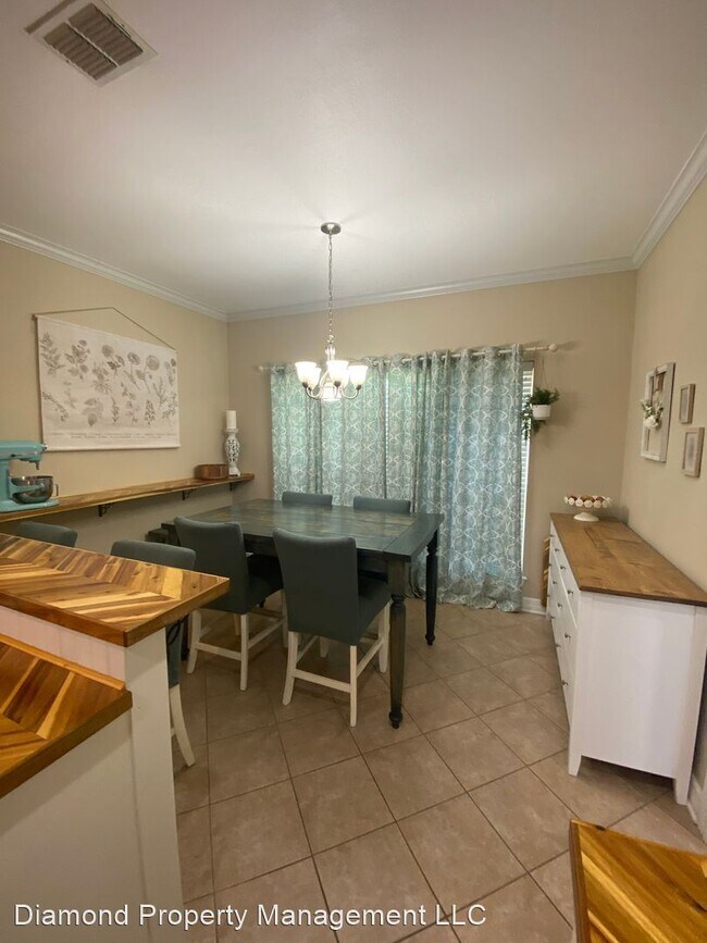 Foto del edificio - 4 br, 3 bath House - 2540 Bloomfield