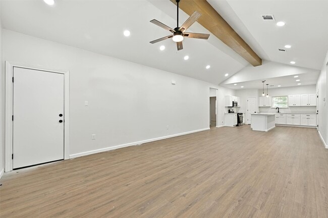 Building Photo - 6109 Woodrow St