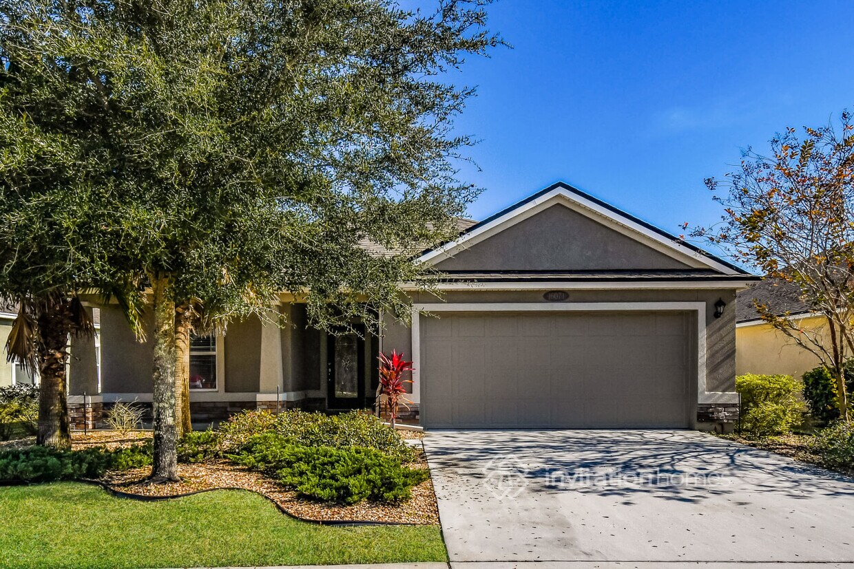 Foto principal - 16071 Willow Bluff Ct