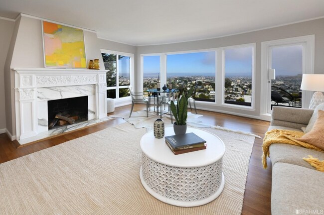 Foto del edificio - 753 Corbett Ave