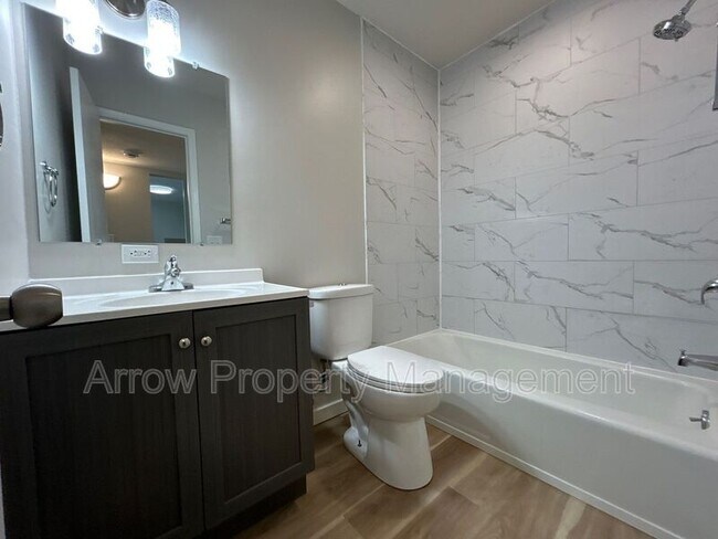 Foto del edificio - 2119 Arbor St