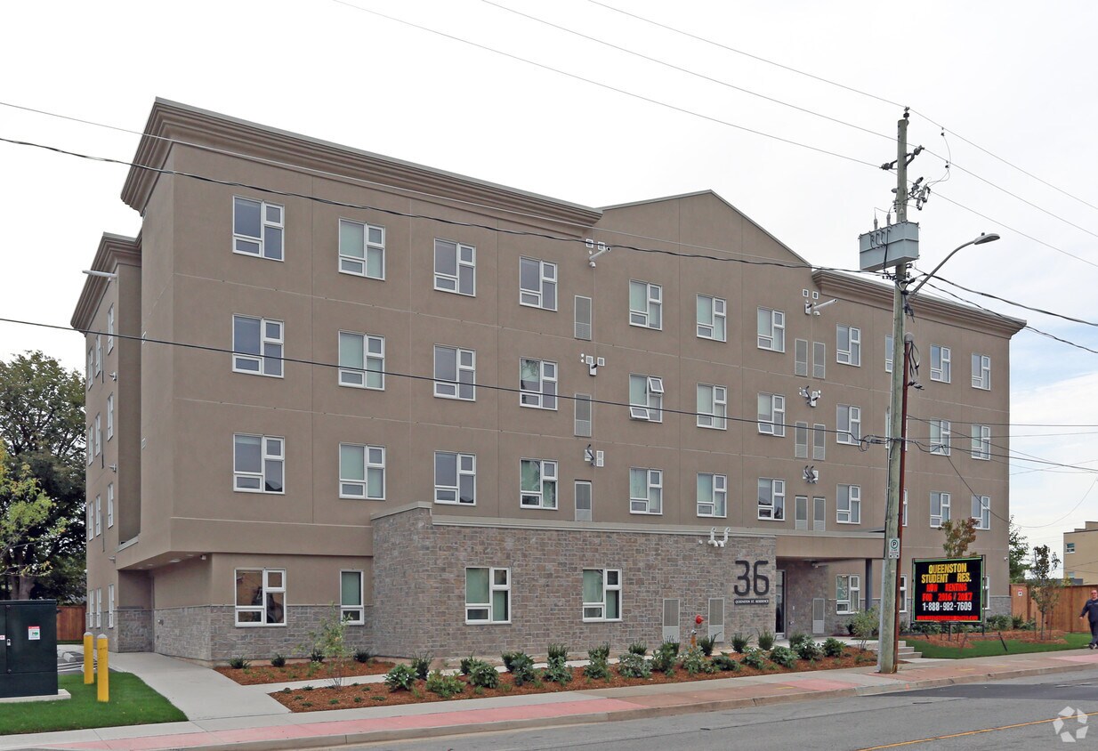 Building Photo - Queenston Residences