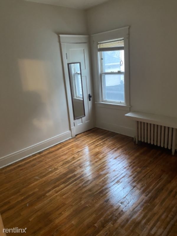 Building Photo - 4 br, 2 bath House - 205 Newburgh Ave