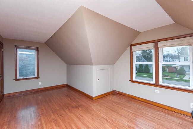 Foto del edificio - 1012 4th St SE