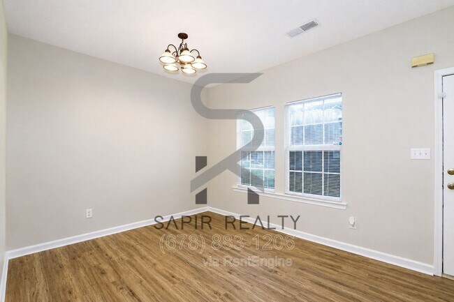 Foto del edificio - 3628 Ginnis Rd