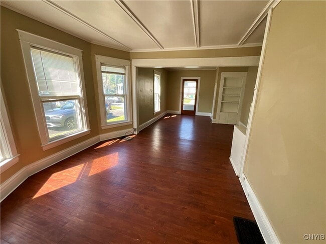 Building Photo - 106 Bishop St