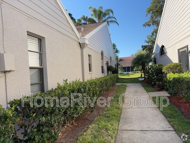 Building Photo - 5508 Salem Square Dr S