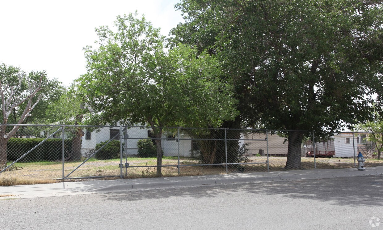 Primary Photo - Lightbourn Mobile Home Park