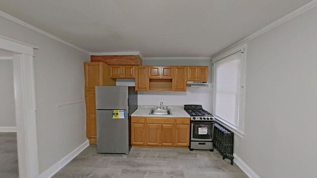 Building Photo - 6459 N 16th St