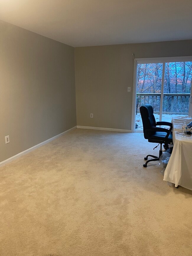 Foto del edificio - 15355 Gatehouse Ter