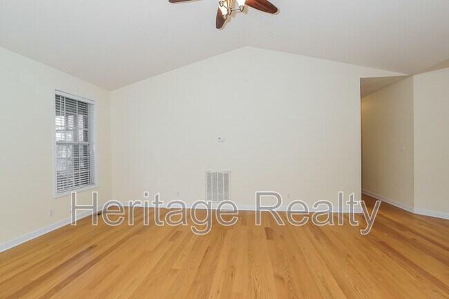 Foto del edificio - 880 Glenfield Dr