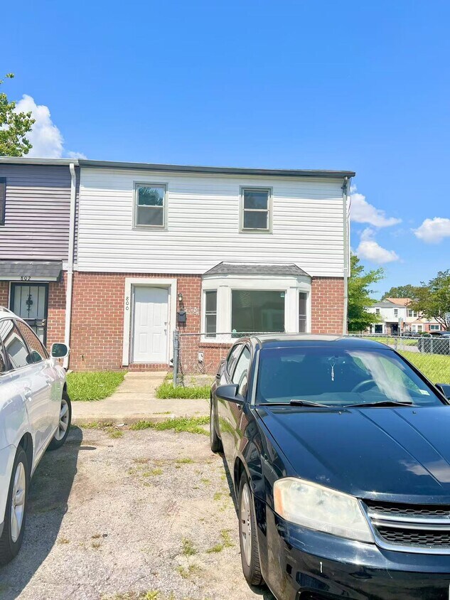 Foto principal - 800 Harbour N Dr