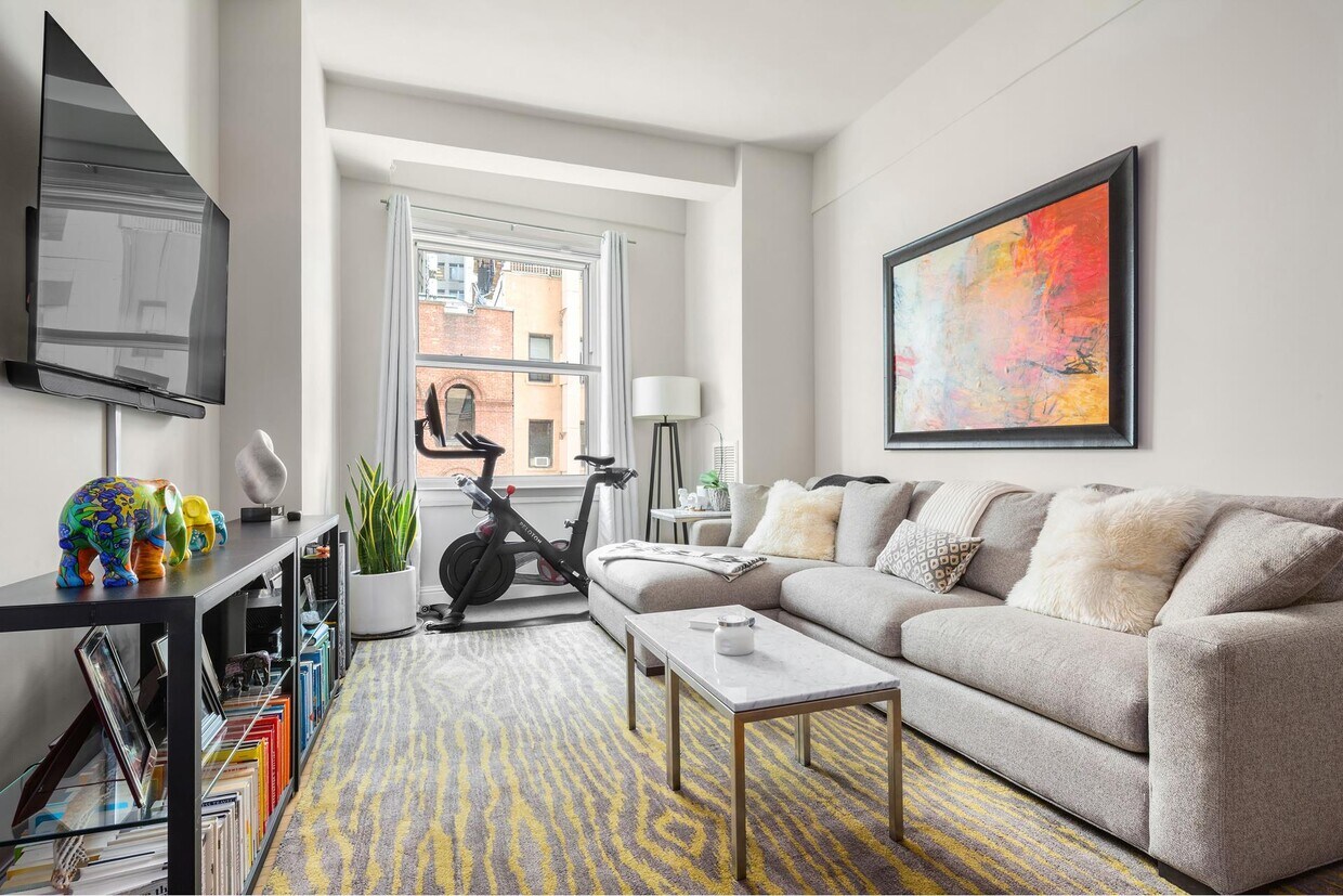 88 Greenwich St Unit 607, New York, NY 10006 Room for Rent in New York, NY