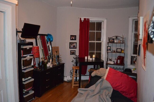 Foto del edificio - 28 S Huntington Ave