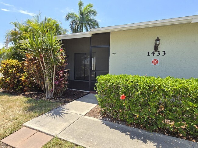 Building Photo - 1433 SW 51st Ln